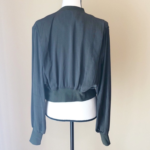 🆕 H&M crop jacket - Picture 3 of 6